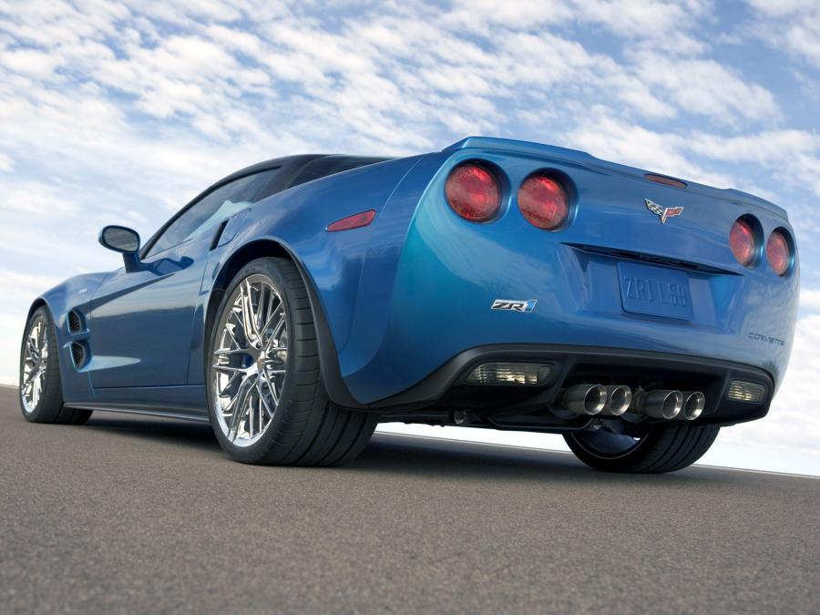  Chevrolet Corvette ZR1 2008 года  (фото 25 из 45)